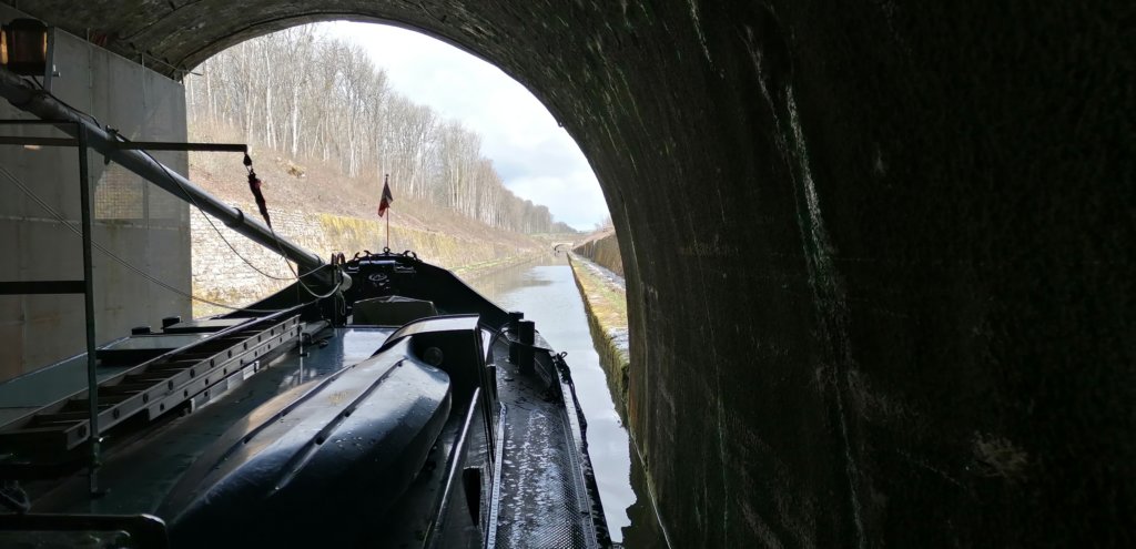 tunnelpouillyenauxois5.jpg